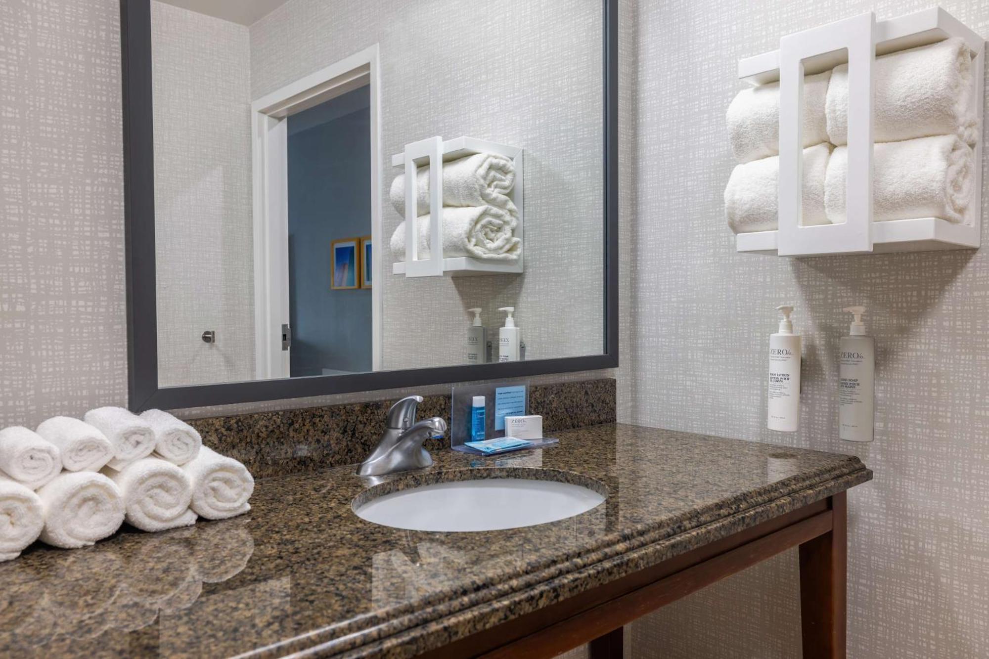 Hampton Inn&Suites Brenham Buitenkant foto